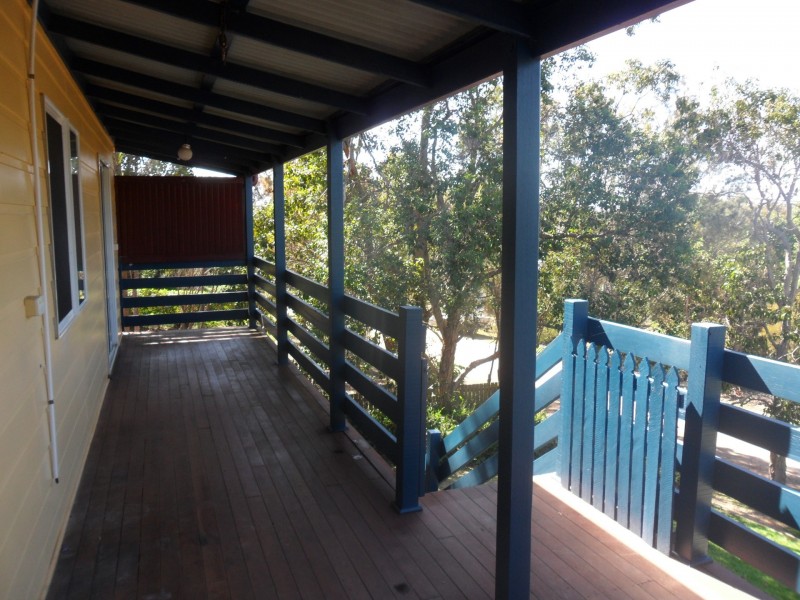 11 Ashton Street, Macleay Island QLD 4184