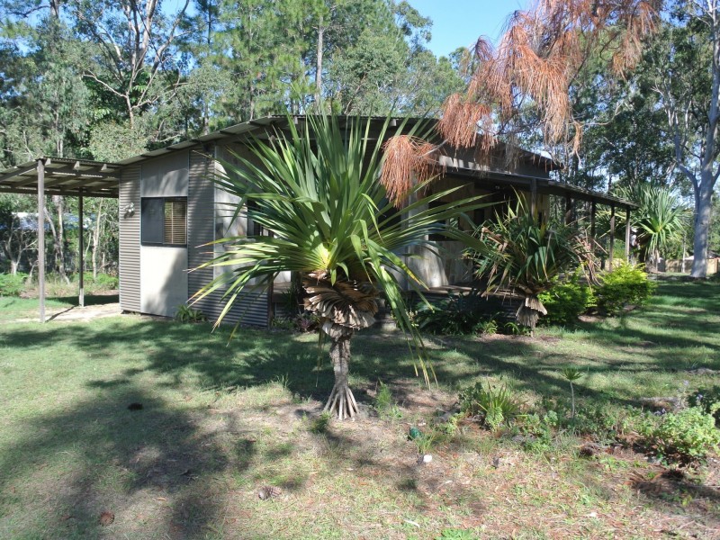 29 Nugent Street, Macleay Island QLD 4184