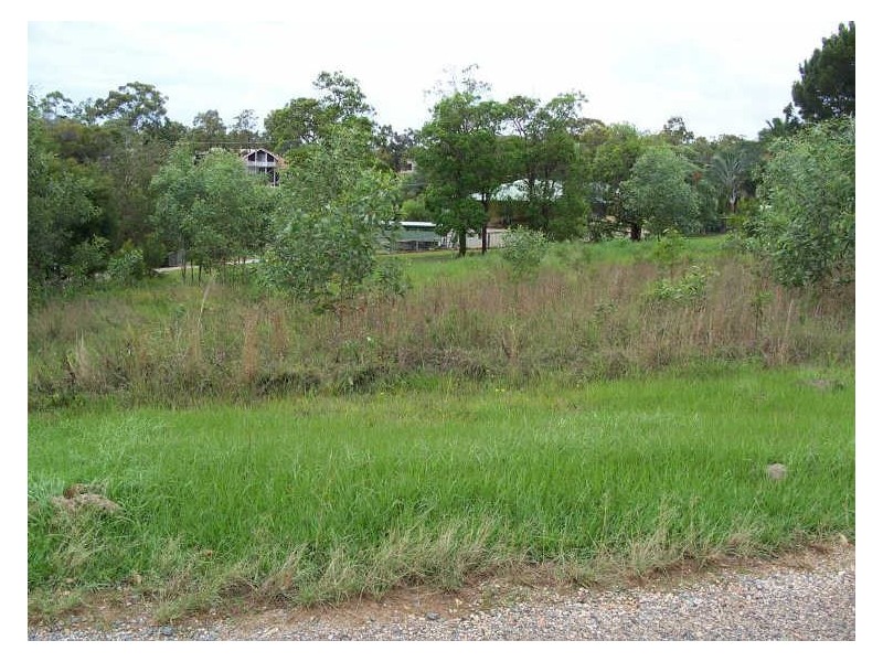 49 Timothy Street, Macleay Island QLD 4184