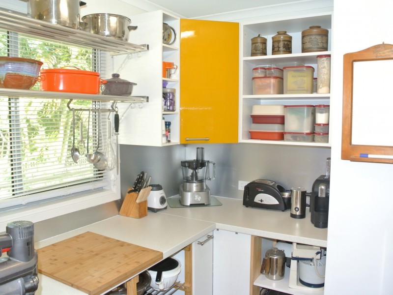 26 Ilya Street, Macleay Island QLD 4184