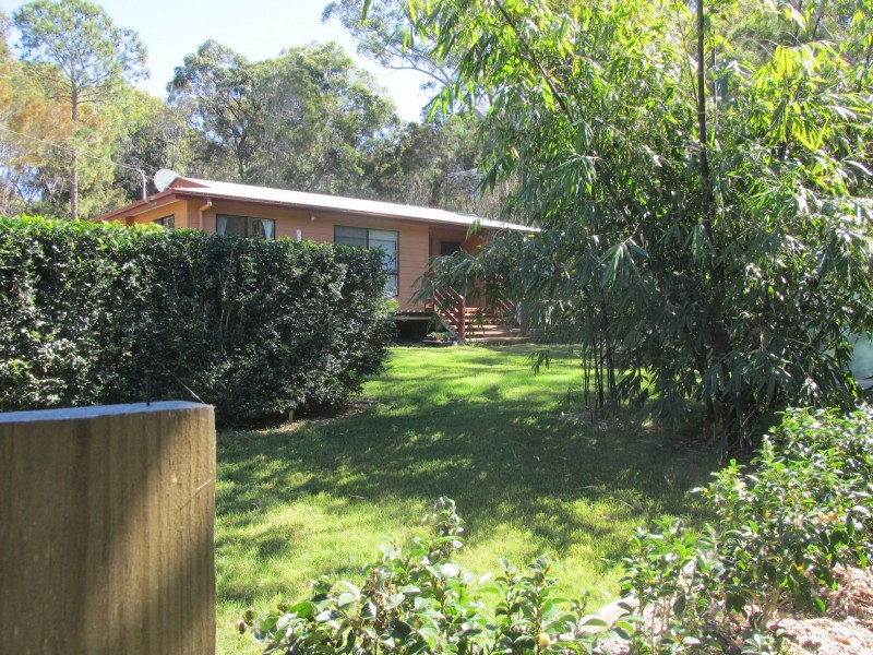 21 Sentosa Terrace, Macleay Island QLD 4184