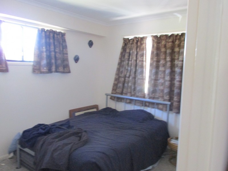 21 Sentosa Terrace, Macleay Island QLD 4184