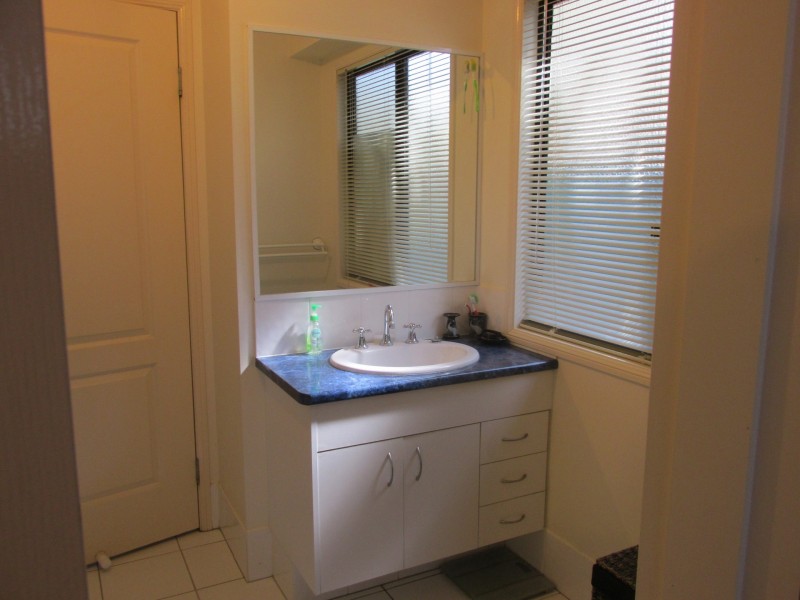 21 Sentosa Terrace, Macleay Island QLD 4184