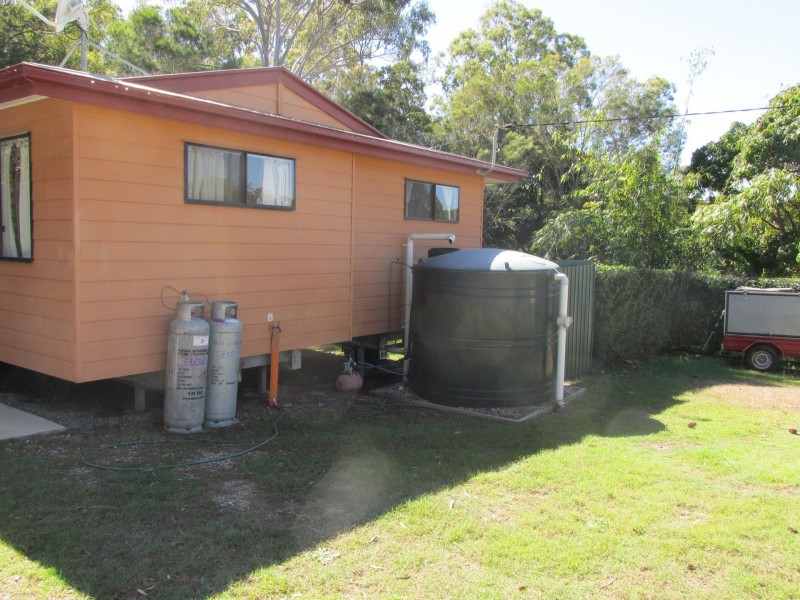 21 Sentosa Terrace, Macleay Island QLD 4184