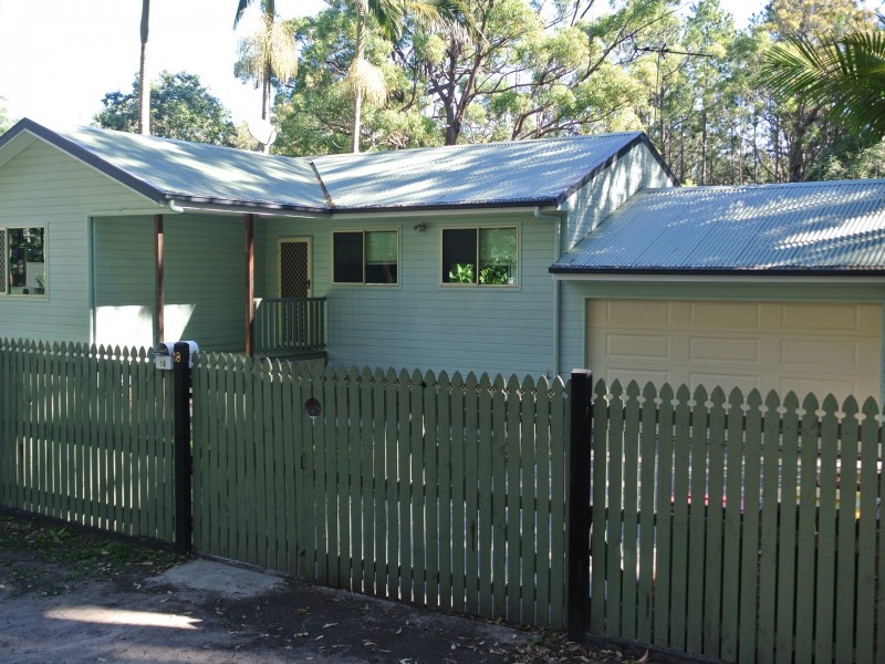 18 Derwent Street, Macleay Island QLD 4184