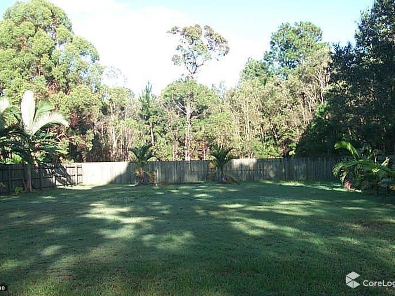 18 Derwent St, Macleay Island QLD 4184