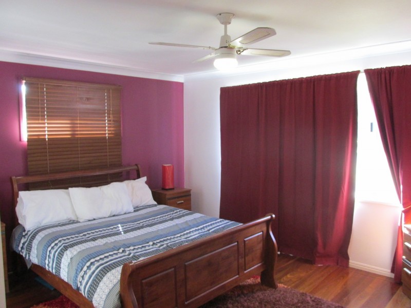 100 Western Road, Macleay Island QLD 4184