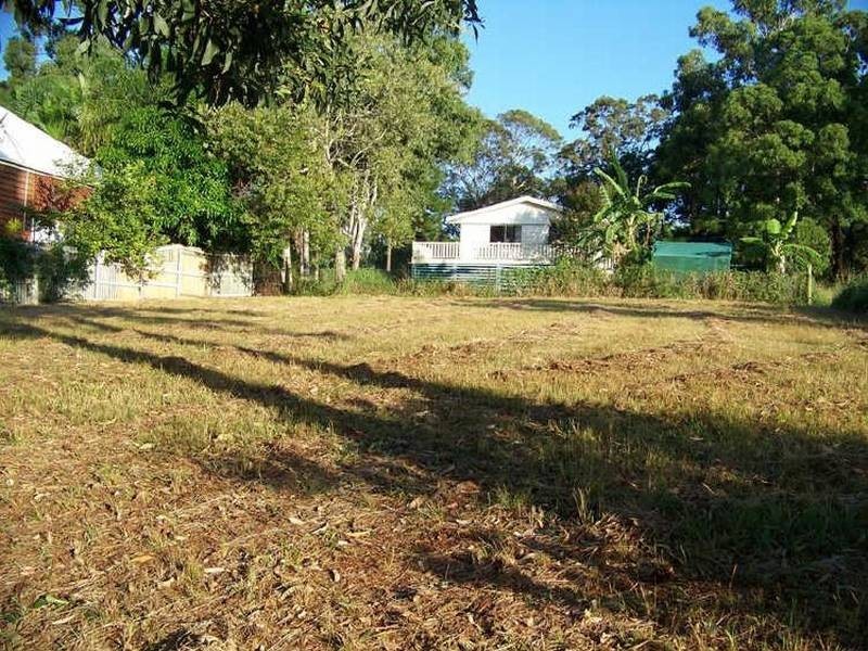 4 Wobur Street, Lamb Island QLD 4184
