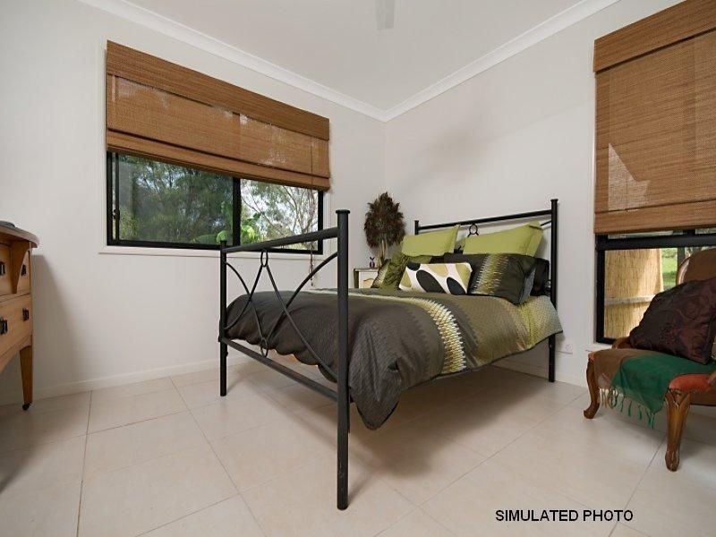 5 Cressy St, Macleay Island QLD 4184