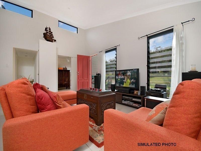 5 Cressy St, Macleay Island QLD 4184
