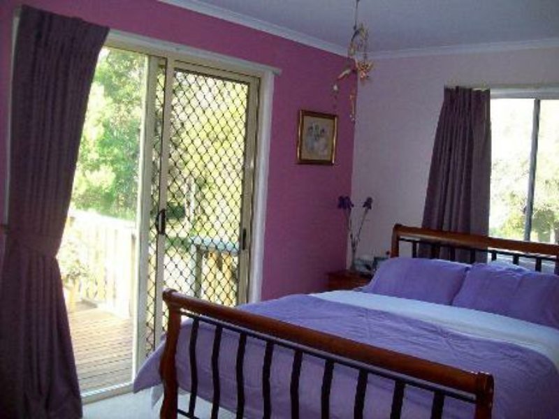 2 Boxwood Avenue, Lamb Island QLD 4184