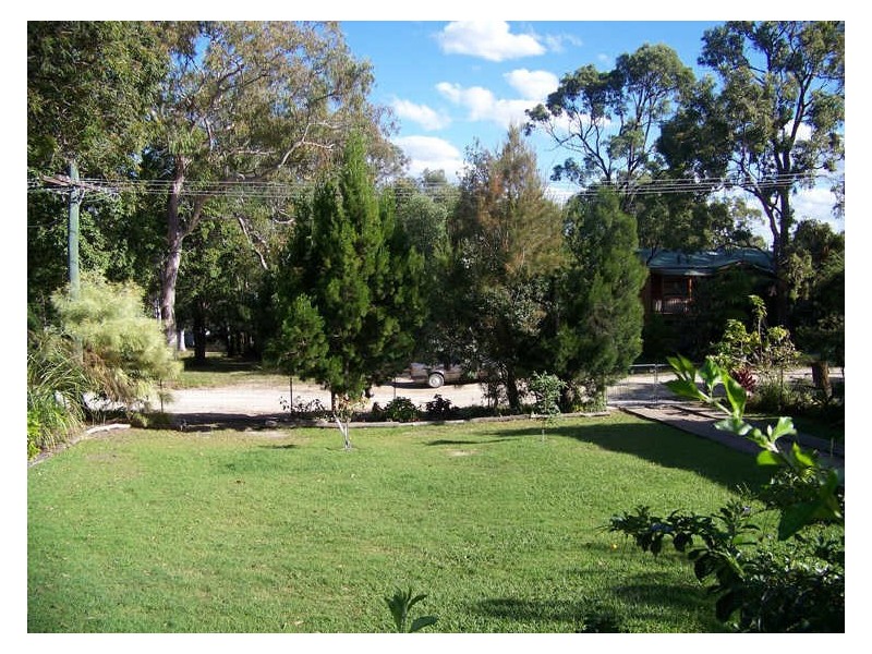 5 Kalara St, Macleay Island QLD 4184