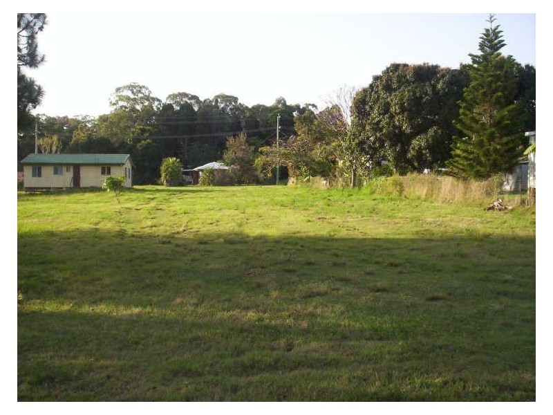 7 Jan Street, Macleay Island QLD 4184