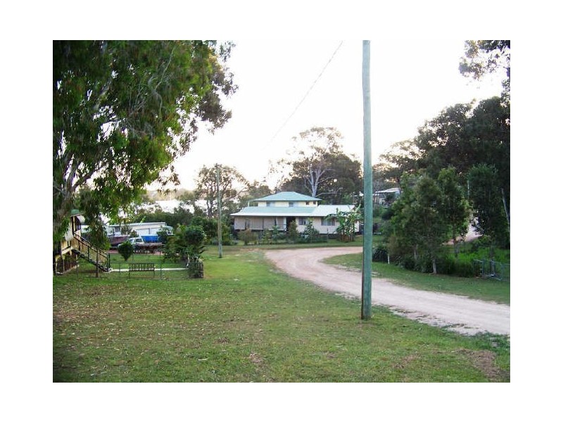 32 Melaleuca dr, Lamb Island QLD 4184
