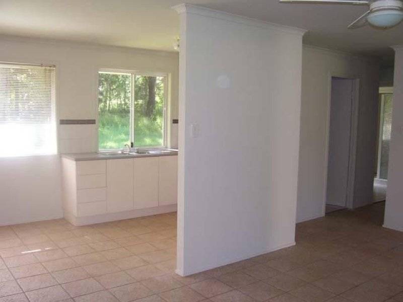 50-52 Alexander Street, Macleay Island QLD 4184