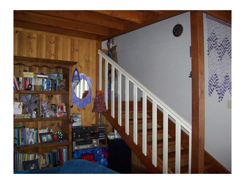 13 Citron St, Macleay Island QLD 4184