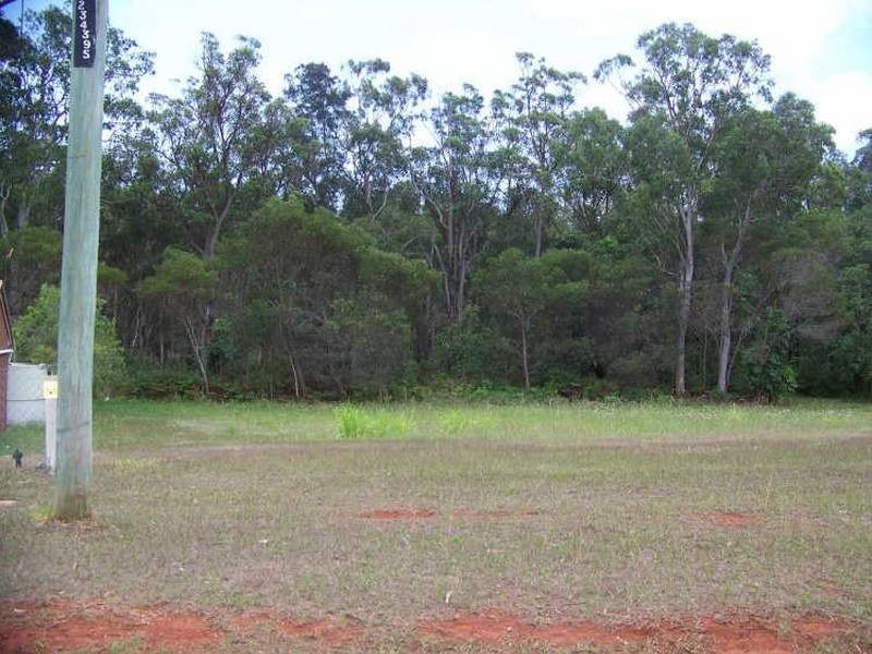 6 Columbia Street, Macleay Island QLD 4184