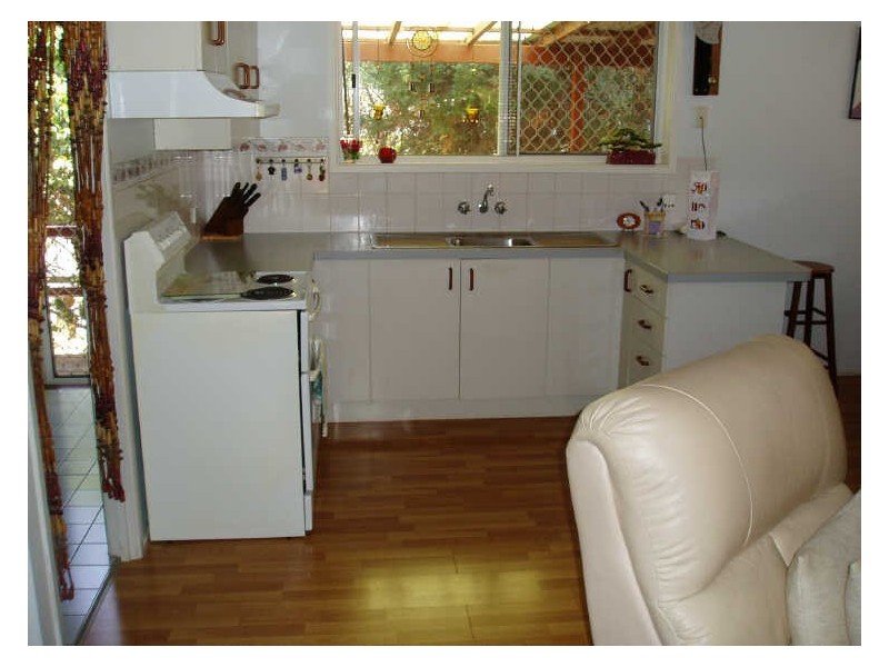 1 Devaney Street, Macleay Island QLD 4184