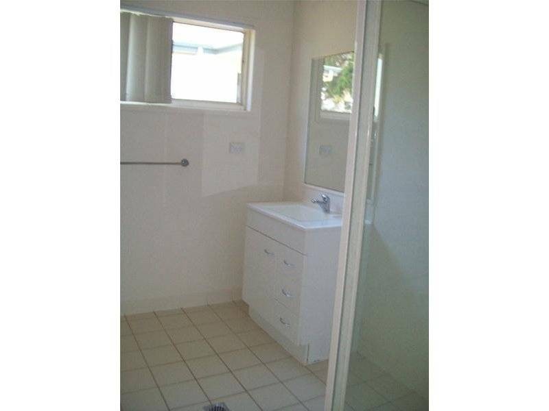 23 Lonicera Street, Macleay Island QLD 4184