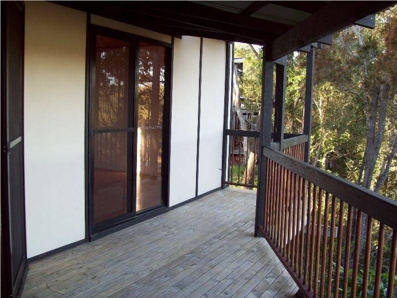 22 Deviot Street, Macleay Island QLD 4184