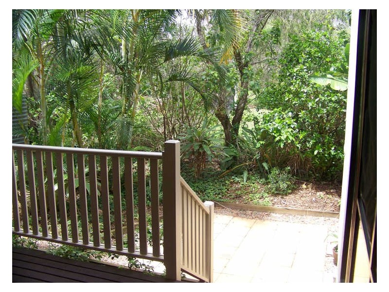 55 Francis Road, Macleay Island QLD 4184