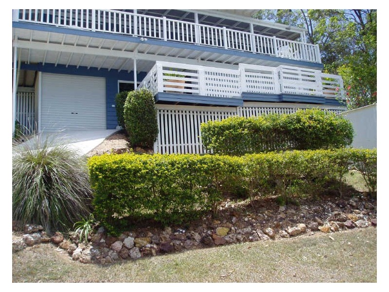 7 Golden Sands Bvd, Macleay Island QLD 4184