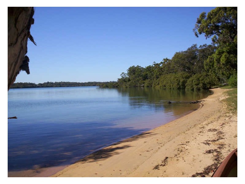10-14 Weeroona Avenue, Macleay Island QLD 4184
