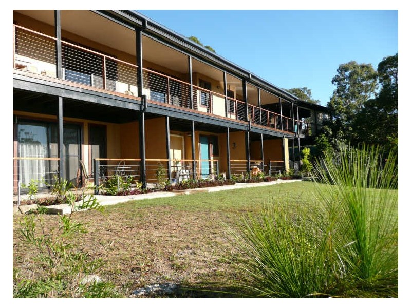 10-14 Weeroona Avenue, Macleay Island QLD 4184