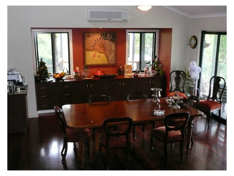 10-14 Weeroona Avenue, Macleay Island QLD 4184