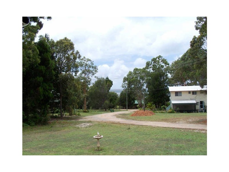 21 Cabriolet Crescent, Macleay Island QLD 4184
