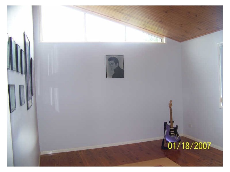 21 Michael, Macleay Island QLD 4184