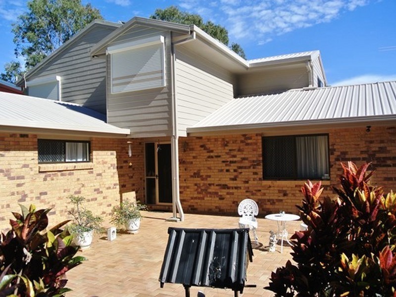 81 Coondooroopa Drive, Macleay Island QLD 4184