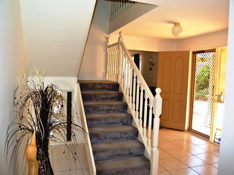 81 Coondooroopa Drive, Macleay Island QLD 4184