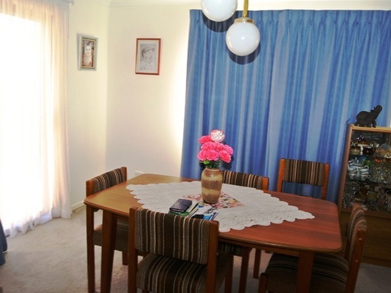 81 Coondooroopa Drive, Macleay Island QLD 4184