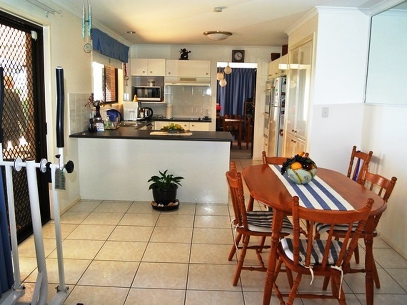 81 Coondooroopa Drive, Macleay Island QLD 4184