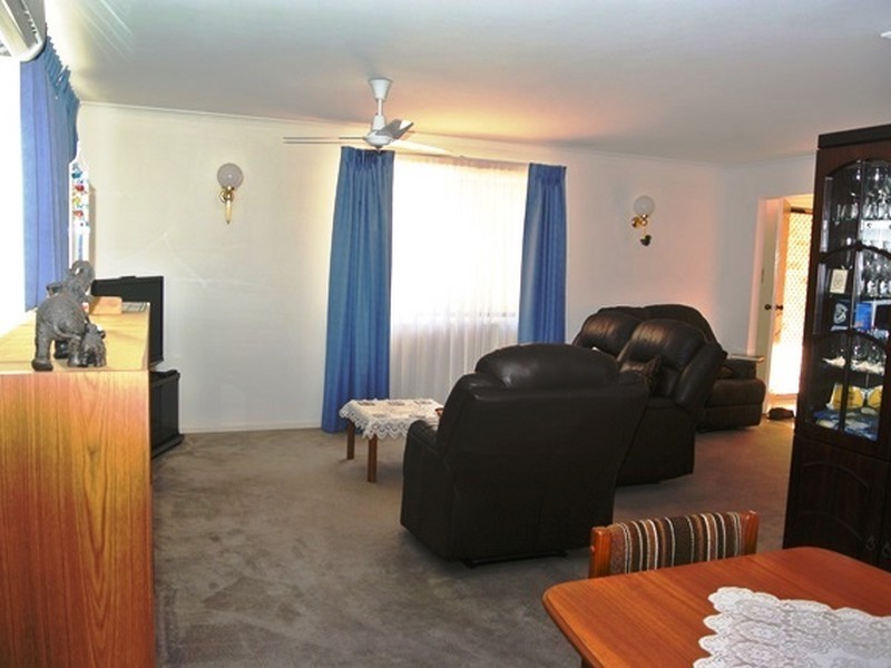 81 Coondooroopa Drive, Macleay Island QLD 4184