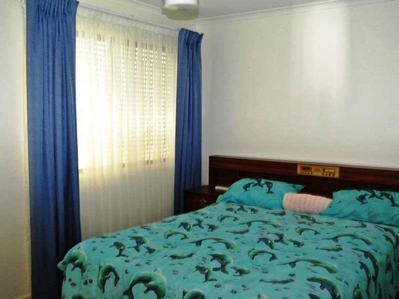 81 Coondooroopa Drive, Macleay Island QLD 4184