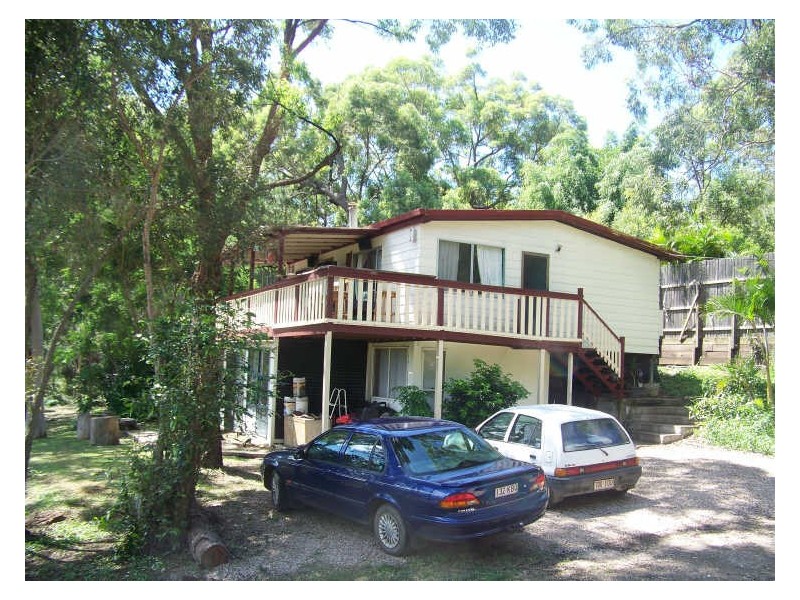 3 Swallow Street, Macleay Island QLD 4184