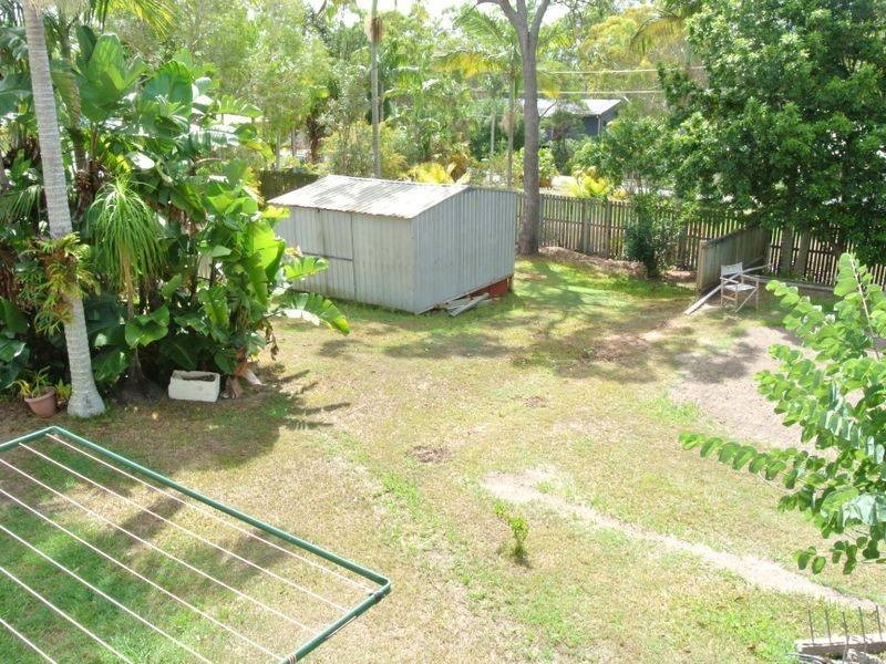 35 Scotts Road, Macleay Island QLD 4184