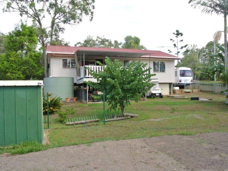 35 Scotts Road, Macleay Island QLD 4184