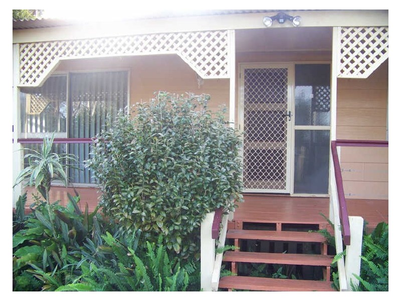 3 Resthaven Drive, Lamb Island QLD 4184