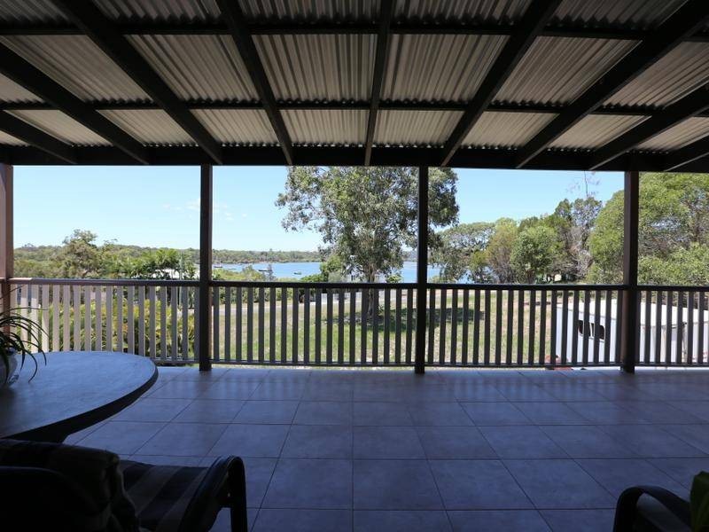 16 Ketch Street, Russell Island QLD 4184