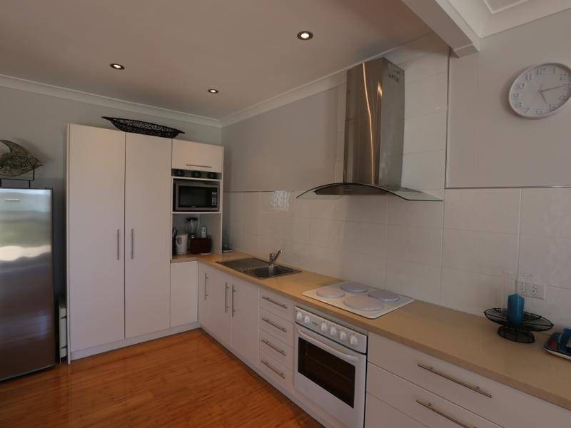 16 Ketch Street, Russell Island QLD 4184