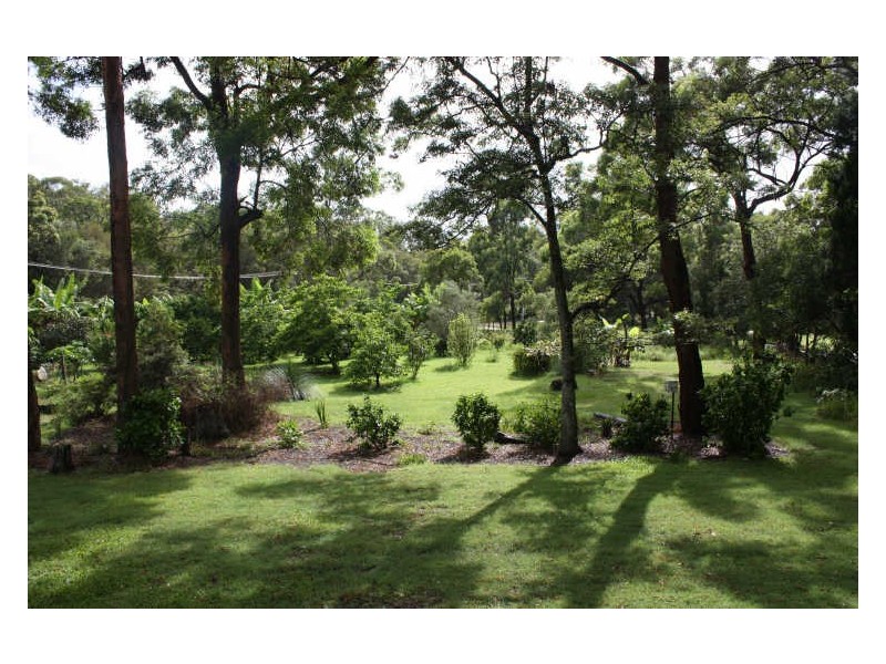 22 Nunkeri Drive, Macleay Island QLD 4184