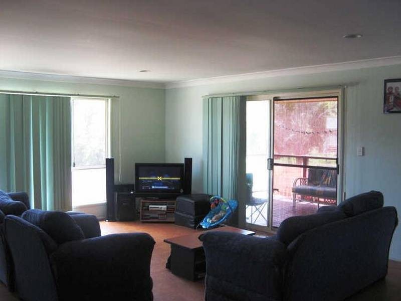 9 Deviot Street, Macleay Island QLD 4184