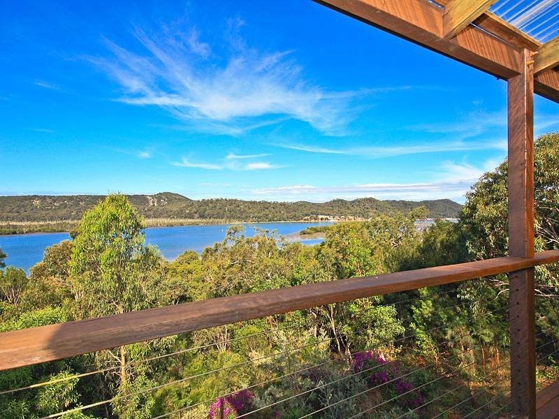 38 Leichhardt Terrace, Russell Island QLD 4184