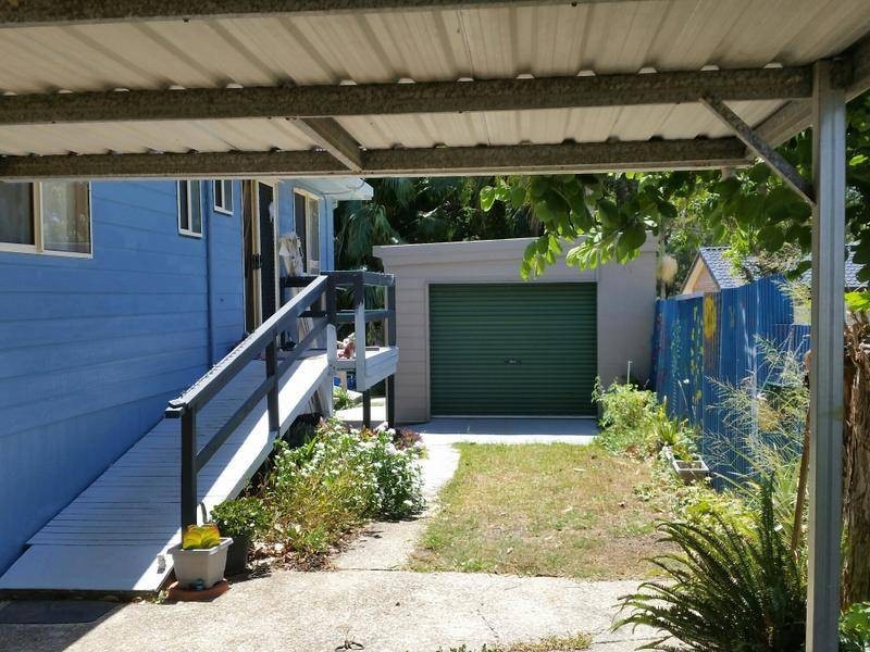 11 Reading Street, Russell Island QLD 4184