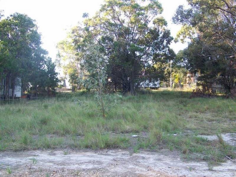 23 Hastings Terrace, Macleay Island QLD 4184
