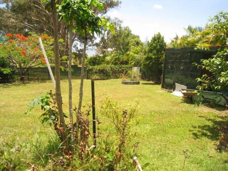 13-15 Hill Street, Russell Island QLD 4184