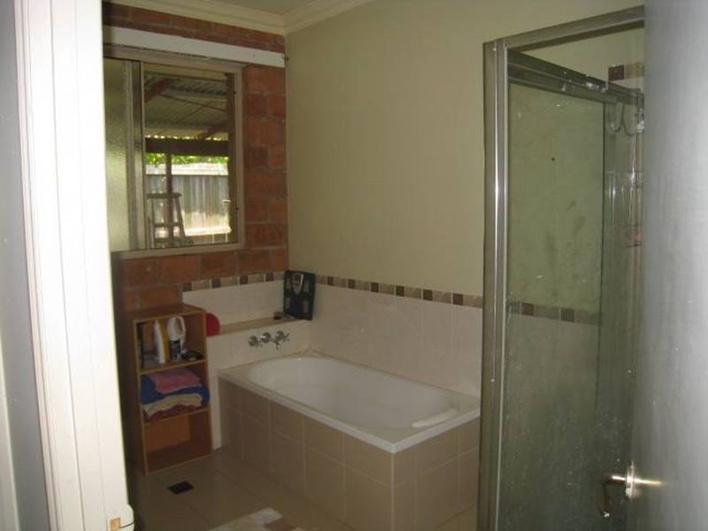 13-15 Hill Street, Russell Island QLD 4184